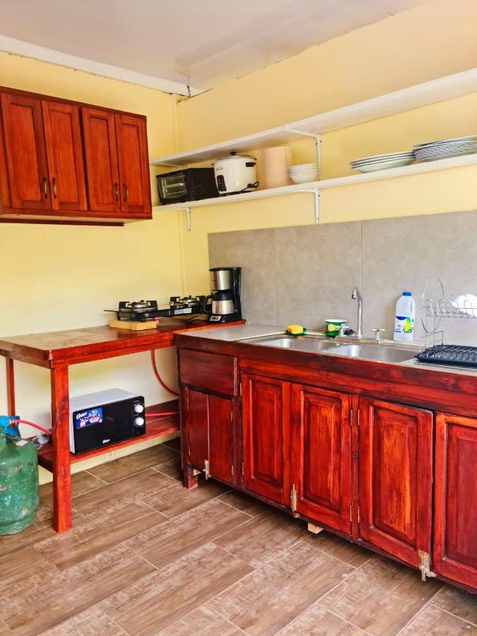 Suites Chile Verde Мансанильо Екстериор снимка